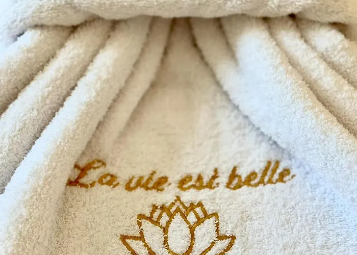 La Vie Est Belle 3 Luxury Bbq Jacuzzi&view Сasa de vacaciones