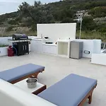 La Vie Est Belle 3 Luxury Bbq Jacuzzi&view Сasa de vacaciones